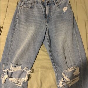 American Eagle Outfitters Light Blue Distressed mom Jeans